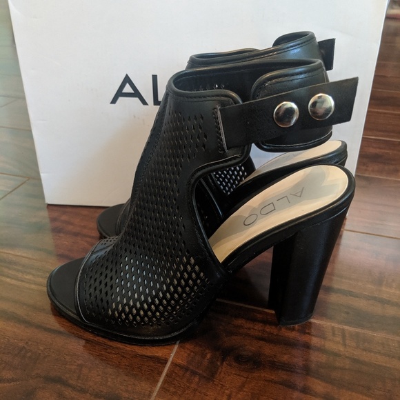 Aldo caged heels - Picture 2 of 4
